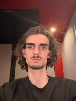 Raphaël's profile, a single 19-year-old a man in Épinal