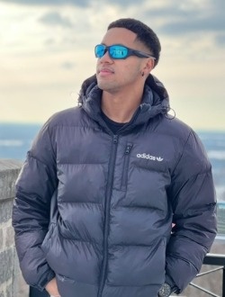 Ikko's profile, a single 29-year-old a man in Roberval