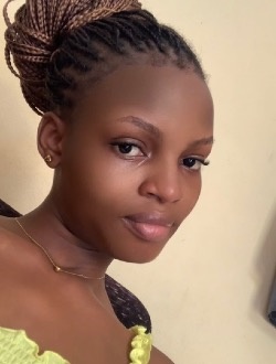 Nadi's profile, a single 22-year-old a woman in Abomey-Calavi