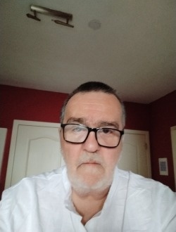 profile picture 0
