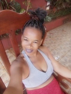 Tasseli's profile, a single 44-year-old a woman in Antananarivo