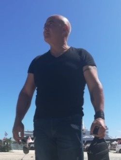 Pat's profile, a single 59-year-old a man in Perpignan