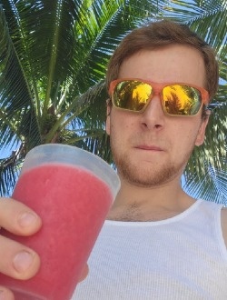 David's profile, a single 26-year-old a man in Laval