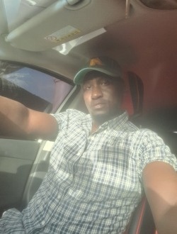 Amadou Aliou's profile, a single 44-year-old a man in Acaré