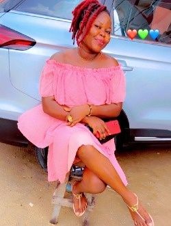 Victorine's profile, a single 33-year-old a woman in Petit Abidjan-Youkou