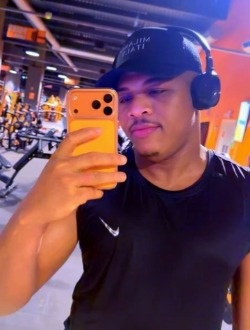 profile picture 0