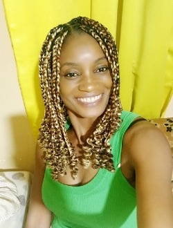 Marie's profile, a single 40-year-old a woman in Yaoundé