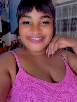 Lara's profile, a single 41-year-old a woman in Ébolowa