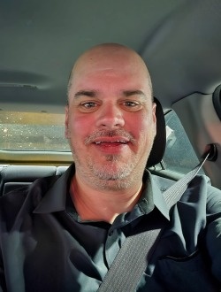 Marc's profile, a single 49-year-old a man in Longueuil