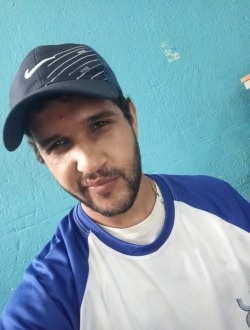Manuel's profile, a single 26-year-old a man in San Carlos