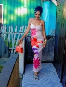 Antonia's profile, a single 34-year-old a woman in Hell-Ville