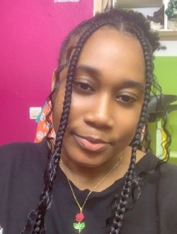 Naomi's profile, a single 28-year-old a woman in Abi