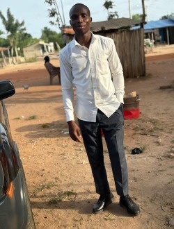 Juste's profile, a single 27-year-old a man in Porto-Novo