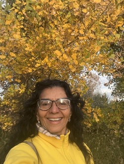 Catarina's profile, a single 73-year-old a woman in Centennial