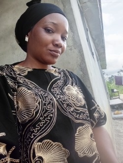 Vicky's profile, a single 34-year-old a woman in Ababita