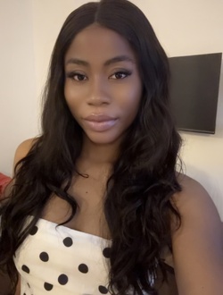 Nay's profile, a single 21-year-old a woman in Abuja