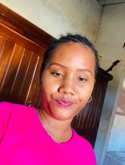 Anjarasoa's profile, a single 26-year-old a woman in Ambanja