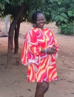 Florence's profile, a single 43-year-old a woman in Abagnivégoui