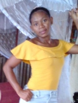Claudia's profile, a single 31-year-old a woman in Antsiranana