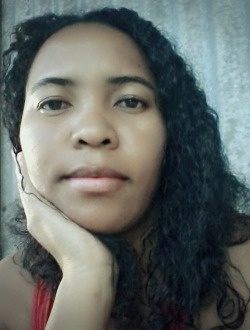 Razafimevasoa's profile, a single 40-year-old a woman in 1ER Arrondissement
