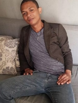 Tsitohaina Marley's profile, a single 35-year-old a man in Anosizato