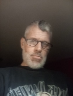 Christian's profile, a single 48-year-old a man in Princeville