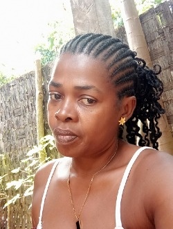 Juliana's profile, a single 45-year-old a woman in Antalaha