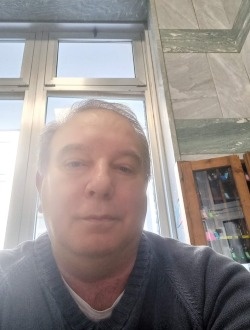 Luca's profile, a single 62-year-old a man in Aosta