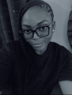 Laury's profile, a single 21-year-old a woman in Yaoundé