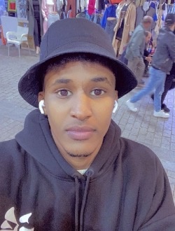 Malick's profile, a single 23-year-old a man in Meknès