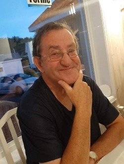 Claudel's profile, a single 71-year-old a man in Grande-Vallée