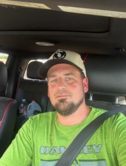 Michael's profile, a single 36-year-old a man in Phoenix