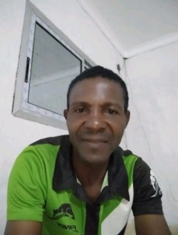 Nichiren's profile, a single 54-year-old a man in Ababa