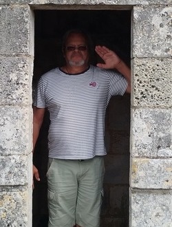 Alain's profile, a single 71-year-old a man in Royan