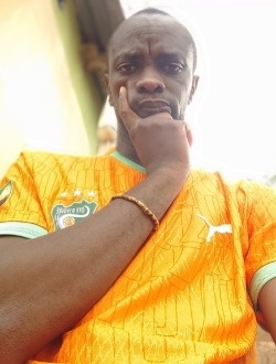 Amen's profile, a single 34-year-old a man in Lomé