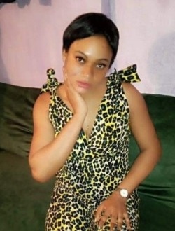 Anastasie's profile, a single 32-year-old a woman in Douala