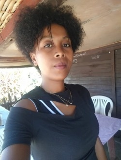 Rodia's profile, a single 22-year-old a woman in Sambava