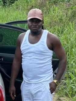 Walter's profile, a single 29-year-old a man in Douala