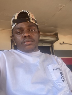 Chris's profile, a single 25-year-old a man in Bafoussam II