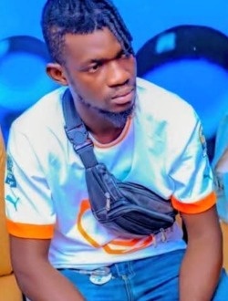 Lamine's profile, a single 33-year-old a man in Abidjan
