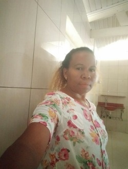 Nathalie's profile, a single 41-year-old a woman in Alarobia-Antanamalaza