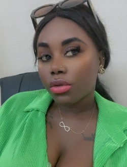 Hélène's profile, a single 33-year-old a woman in Libreville