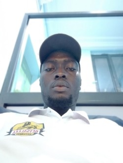 Roland's profile, a single 25-year-old a man in Cotonou