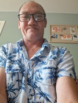 Luc's profile, a single 52-year-old a man in Jemeppe-Sur-Meuse