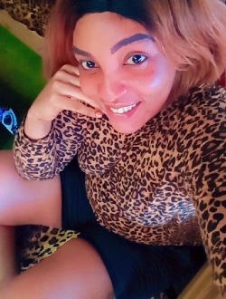 Amina's profile, a single 36-year-old a woman in Yaoundé