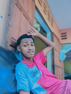 Ainay's profile, a single 18-year-old a man in Antalaha