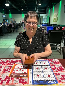 Manon's profile, a single 62-year-old a woman in Saint-Jérôme