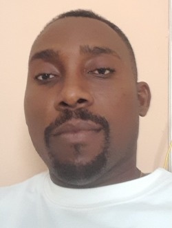 Guy's profile, a single 36-year-old a man in San-Pédro
