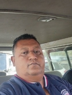 Sebastien's profile, a single 46-year-old a man in Quatre Bornes