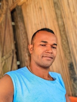 Henriel's profile, a single 32-year-old a man in Toamasina